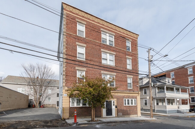 29 Palmer St in Salem, MA - Building Photo - Building Photo