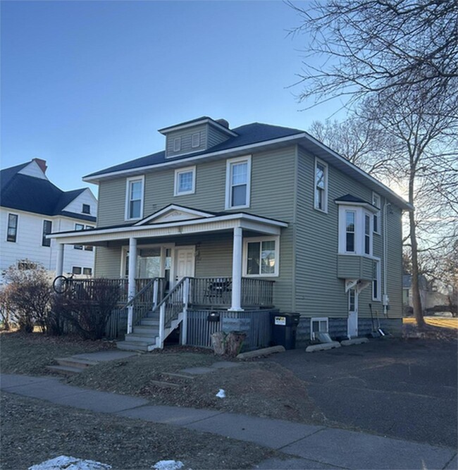 property at 912 Graham Ave