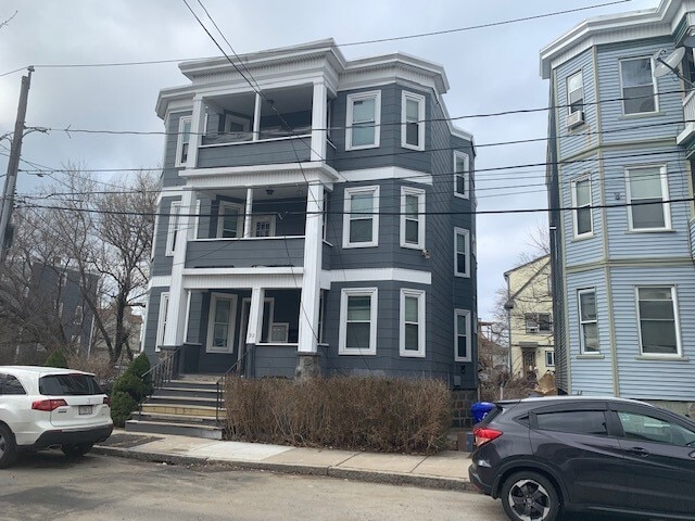 property at 39 Harwood St