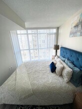 530 Front St W in Toronto, ON - Building Photo - Building Photo