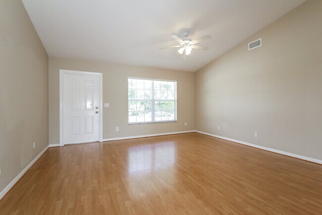 4239 Dekle Ave in North Port, FL - Building Photo - Building Photo