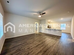 106 Coral Bells Rd in Toney, AL - Building Photo - Building Photo