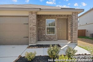15706 Clove Spice Wy in Von Ormy, TX - Building Photo - Building Photo