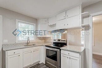 7100 W A St in Belleville, IL - Foto de edificio - Building Photo