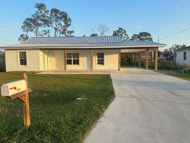 651 Chamber St NW in Port Charlotte, FL - Building Photo - Building Photo