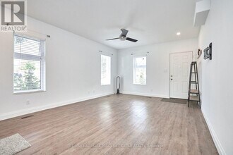 77 Victoria St in Barrie, ON - Building Photo - Building Photo