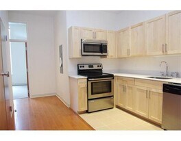 407 Washington St, Unit 503 in Boston, MA - Building Photo