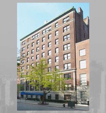 35 W 9th St in New York, NY - Building Photo - Building Photo