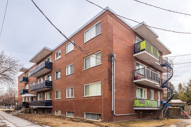 5860 Des Érables Av in Montréal, QC - Building Photo - Building Photo