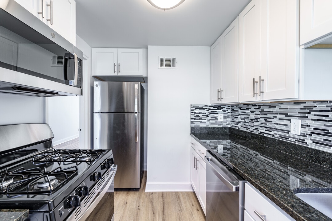 West Gate Townhomes in New Haven, CT - Foto de edificio