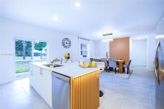 13218 SW 189th Ter in South Miami Heights, FL - Building Photo - Building Photo