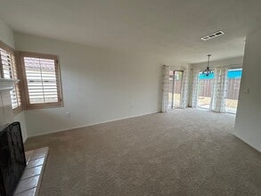 26054 Goldenwood St in Menifee, CA - Building Photo - Building Photo