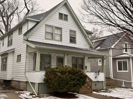 335-337 Ardmore Dr in Ferndale, MI - Building Photo