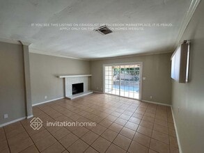 6509 Whitman Ave in Los Angeles, CA - Foto de edificio - Building Photo