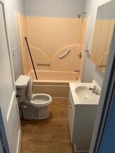 913 E Lincoln St, Unit 913 in Tullahoma, TN - Building Photo - Building Photo