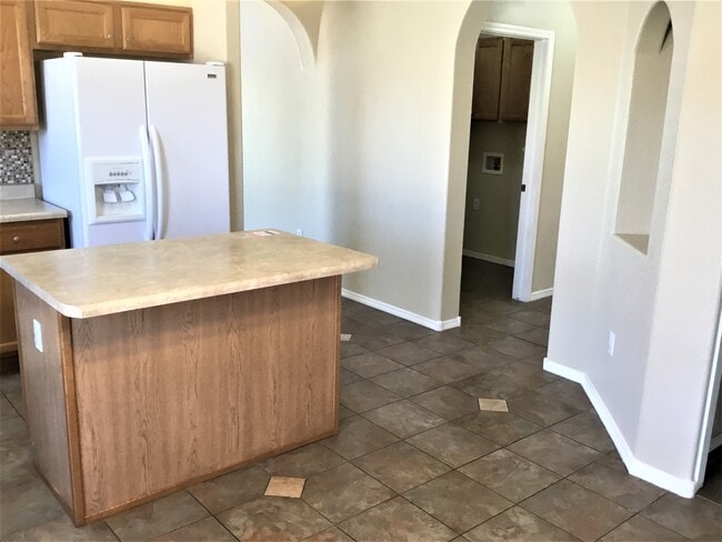 500 Playful Meadows Dr NE in Rio Rancho, NM - Building Photo - Building Photo