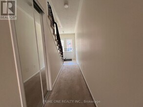 2178-2178 Fiddlers Way in Oakville, ON - Building Photo - Building Photo