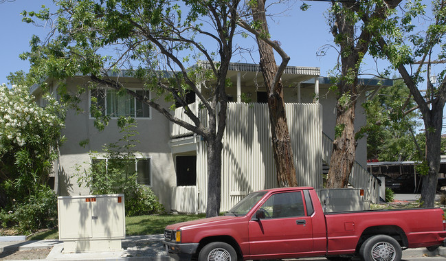 1519 Glazier Dr in Concord, CA - Foto de edificio - Building Photo