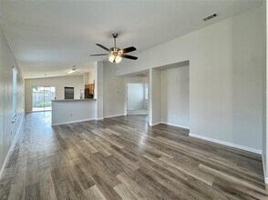 916 Gentry Dr in Leander, TX - Building Photo - Building Photo