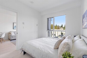 3594 Malsum Dr in North Vancouver, BC - Building Photo - Building Photo
