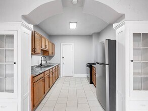 Middlehurst Apartments in Cleveland Heights, OH - Foto de edificio - Interior Photo