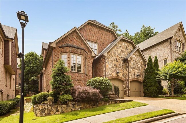 property at 1772 Buckhead Valley Ln NE