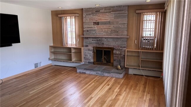 91 Cannon St, Unit 121 in Cranston, RI - Building Photo - Building Photo