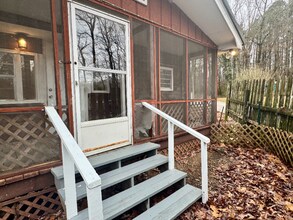 575 Greenwood Lake Dr in Franklin, GA - Foto de edificio - Building Photo