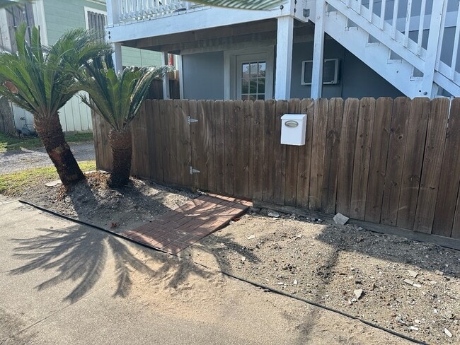 property at 2009 30th St