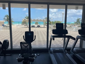 5701 Collins Ave, Unit 5701 Collins AVe in Miami Beach, FL - Building Photo - Building Photo