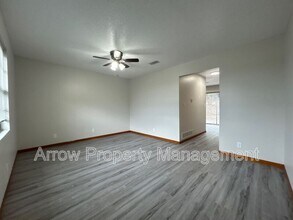 1232 S Jackson St in Junction City, KS - Building Photo - Building Photo