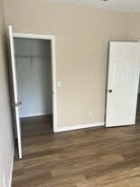 695 Sagamore Dr in Deltona, FL - Building Photo