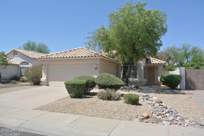 property at 6814 W Louise Dr
