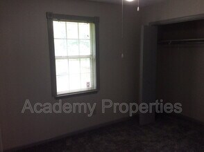 2882 Silver Maple Ct in Rex, GA - Building Photo - Building Photo