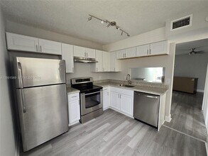 1400 Jefferson Dr in Florida City, FL - Building Photo - Building Photo