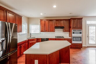 15806 Copper Beech Dr in Upper Marlboro, MD - Building Photo - Building Photo