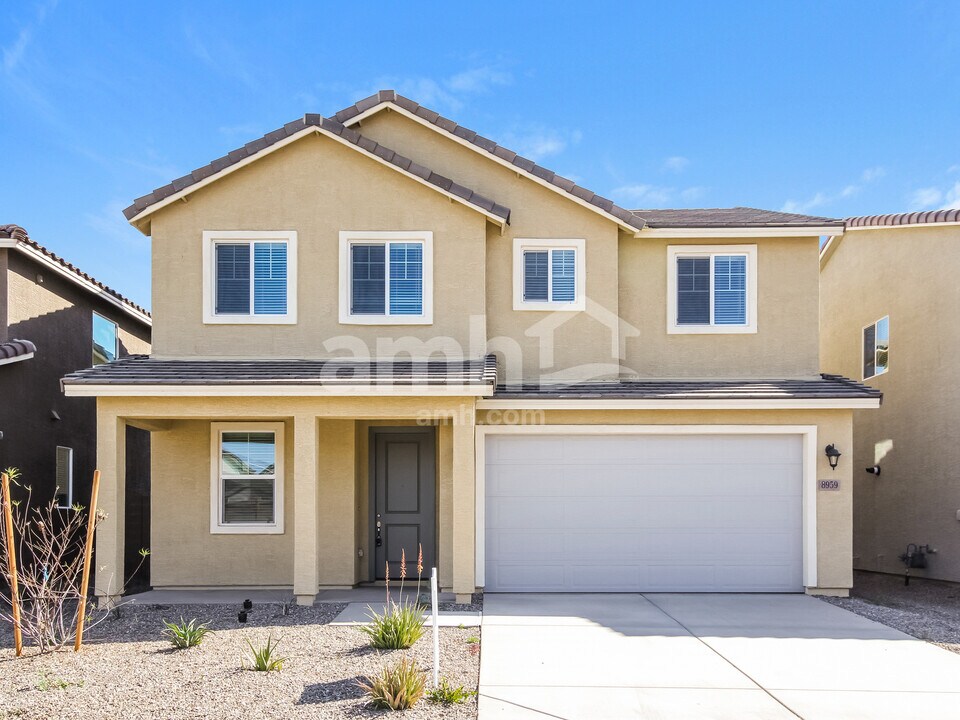 8959 N 171st Dr in Waddell, AZ - Building Photo