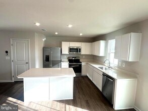 2709 Apricot Dr in Culpeper, VA - Building Photo - Building Photo