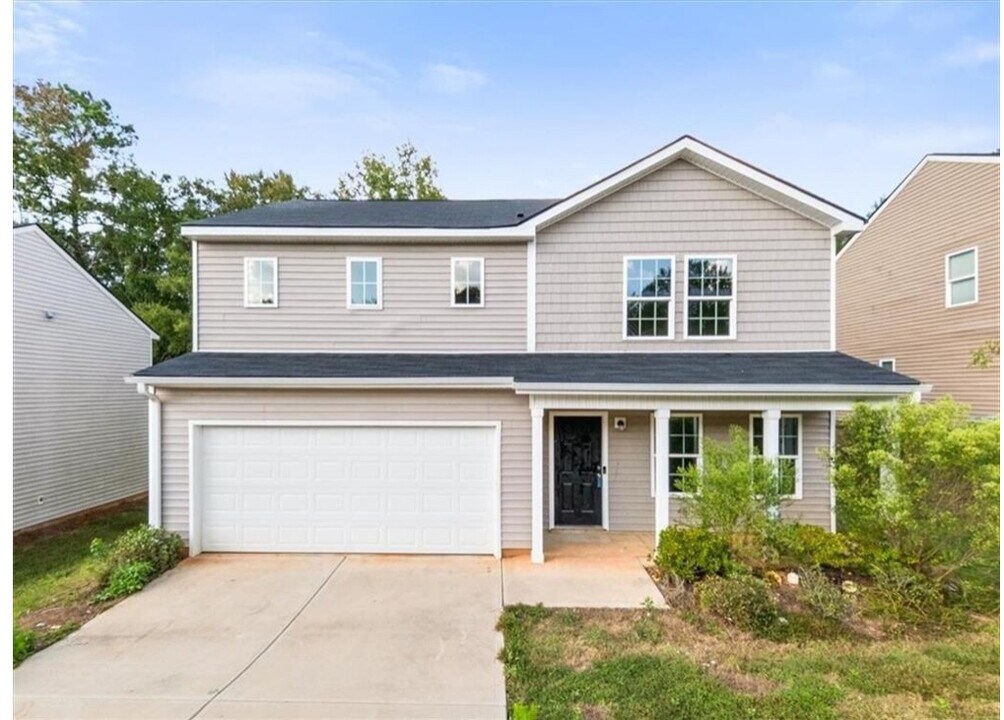 124 Cold Creek Pkwy in Macon, GA - Building Photo