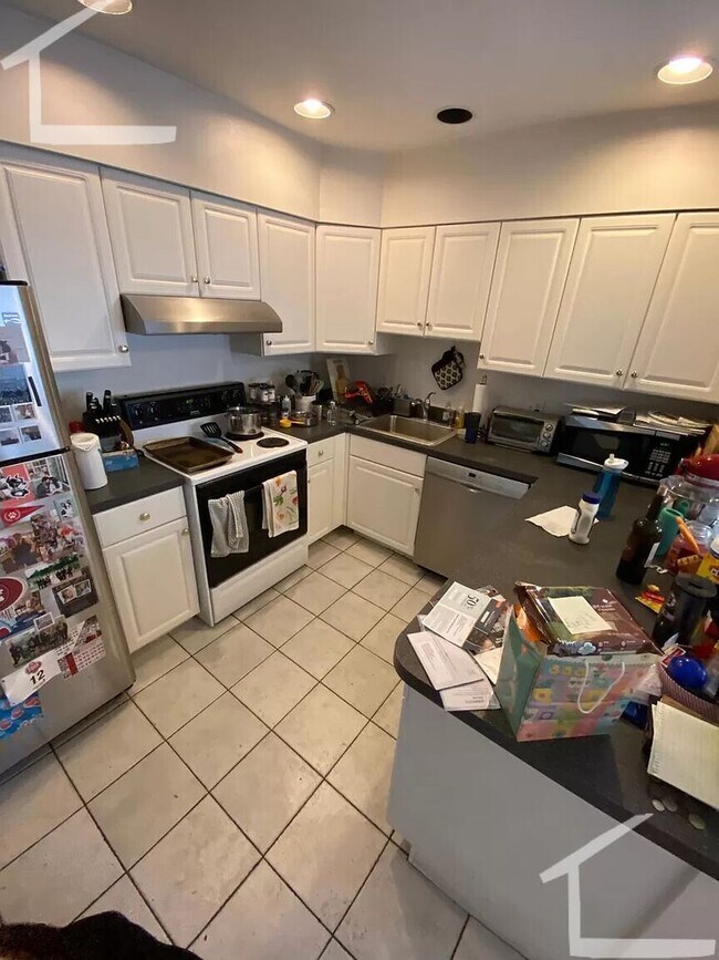 254 Allston St in Allston, MA - Building Photo - Building Photo