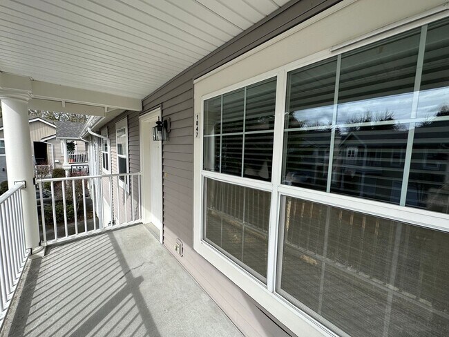 1847 Kennedy Pl in Dupont, WA - Building Photo - Building Photo