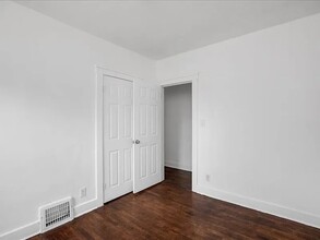 8955 Otsego St, Unit OS in Detroit, MI - Building Photo - Building Photo