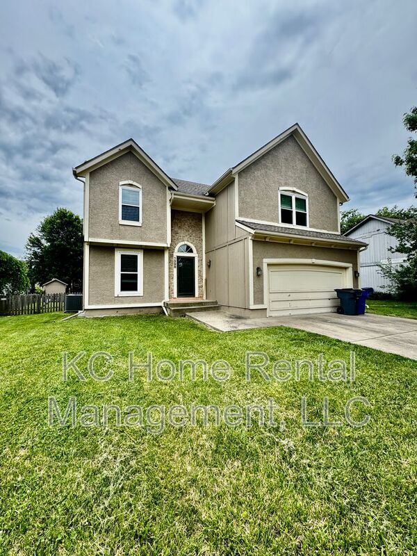 1398 S Brentwood Dr in Olathe, KS - Foto de edificio - Building Photo