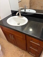 2345 Ala Wai Blvd, Unit Fairway Villa in Honolulu, HI - Building Photo - Building Photo