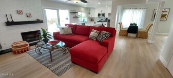 3327 Rainbow Creek Cir in Thousand Oaks, CA - Building Photo