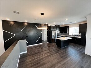 20 Barbara Ln in Las Vegas, NV - Building Photo - Building Photo