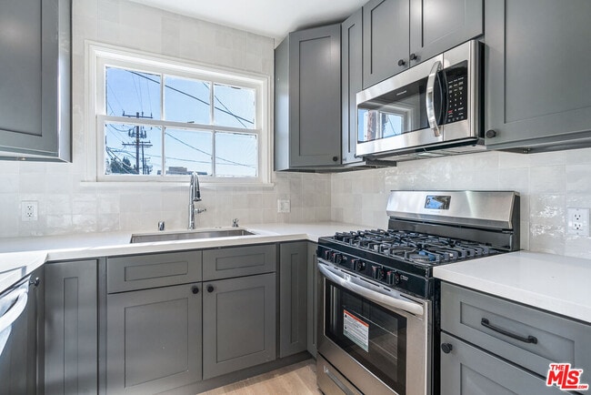 property at 9216 Alden Dr