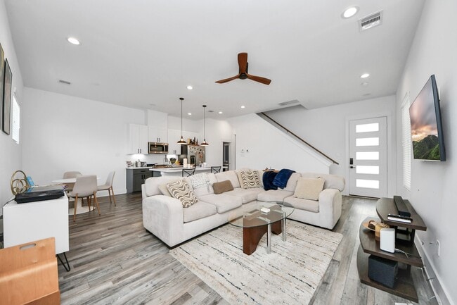 property at 1066 Mansfield St