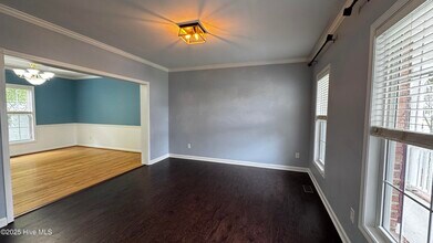 232 Newport Drive in Jacksonville, NC - Foto de edificio - Building Photo