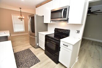 3805 Wedgewood Ct in Lexington, KY - Building Photo - Building Photo